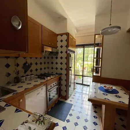 La Dolce - A Tropical Garden In Villa