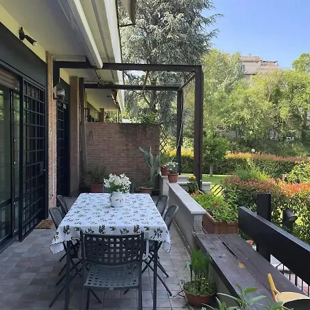 La Dolce - A Tropical Garden In *